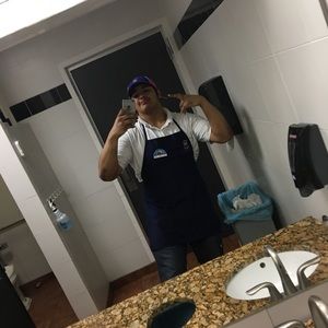 Meet your Posher, Luis